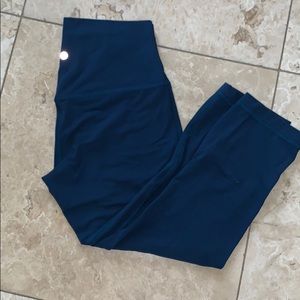 lulu lemon cropped leggings
